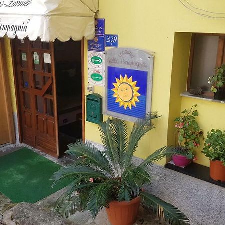 Locanda Dalla Compagnia ริโอมัจโจเร ภายนอก รูปภาพ