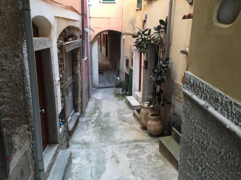 Locanda Dalla Compagnia ริโอมัจโจเร ภายนอก รูปภาพ